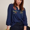 Maisie Blouse Dakota Embroidery Evening Blue King Louie 2